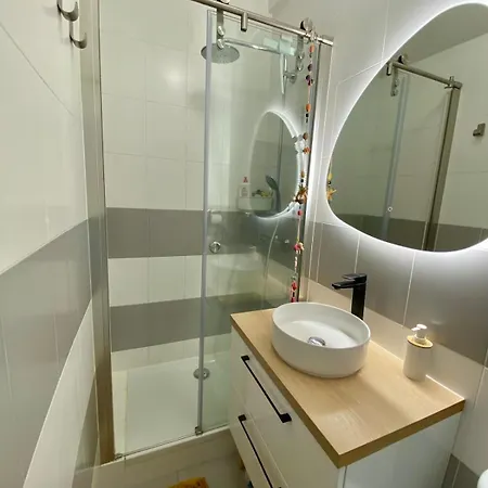 Duplex 80m2 Port De Nice, Direct Aeroport Avec Le Tram Apartament